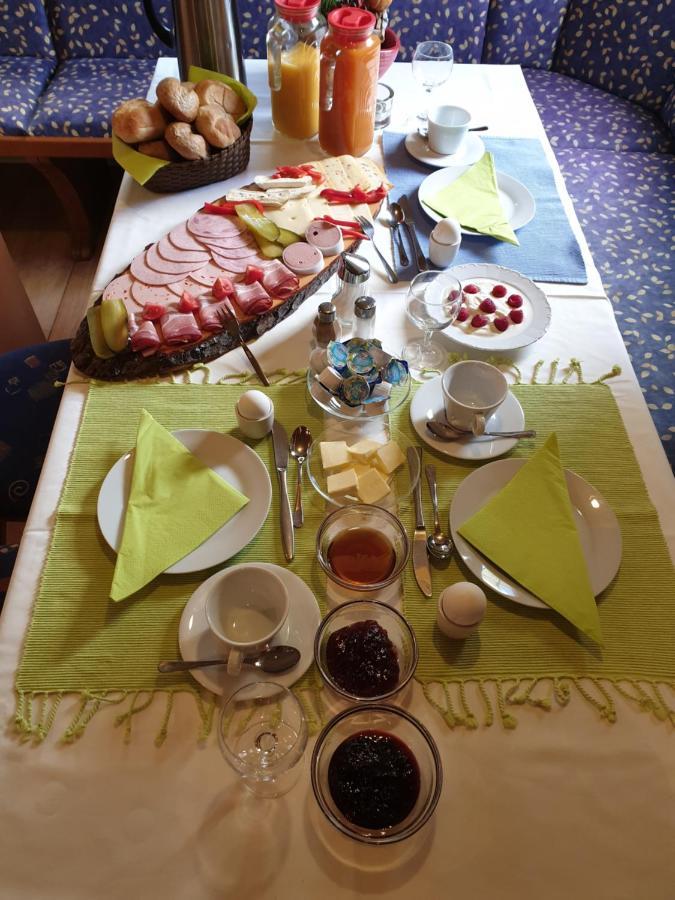Landgasthof Rose Hotel Дитцинген Екстериор снимка