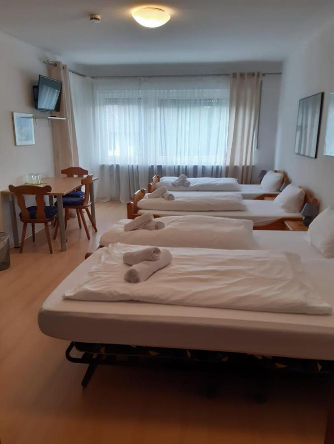 Landgasthof Rose Hotel Дитцинген Екстериор снимка