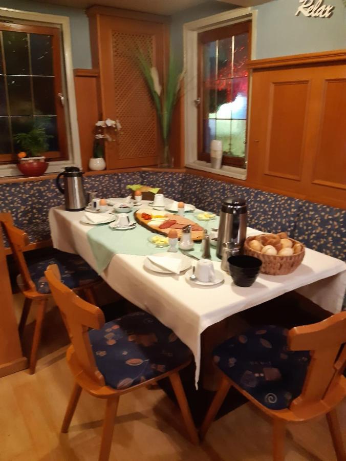 Landgasthof Rose Hotel Дитцинген Екстериор снимка
